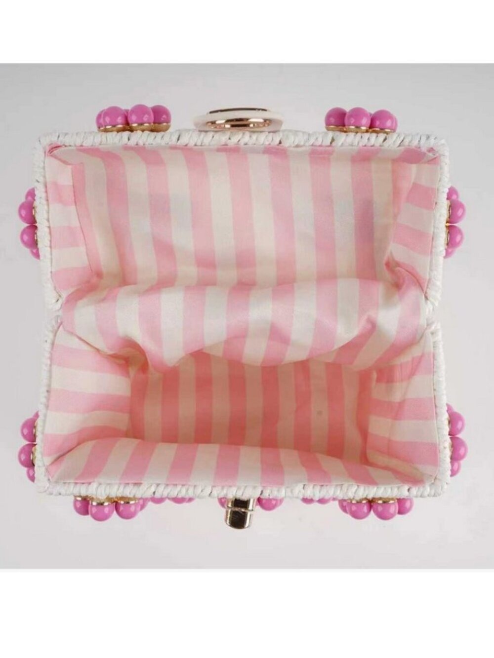 Daisy Embellished Straw Bucket Bag | Rattan Flower Box Purse by Jenna Lee - Picture 3 of 12